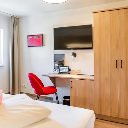Hotell Rosenvilla 4*