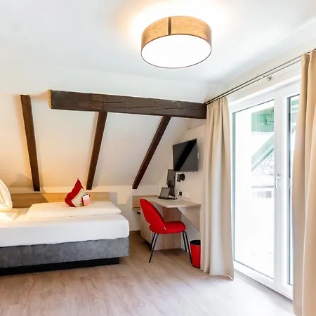 Отель Rosenvilla 4*