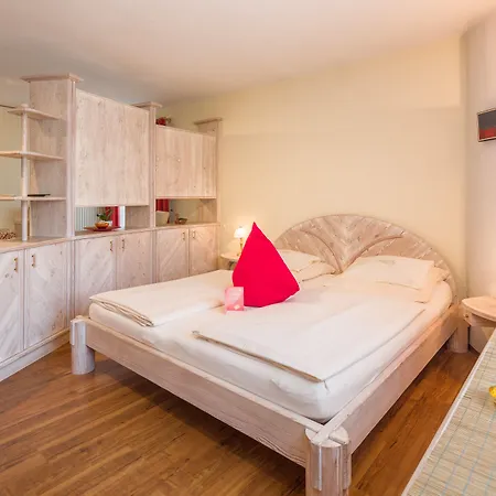 Rosenvilla Отель 4*