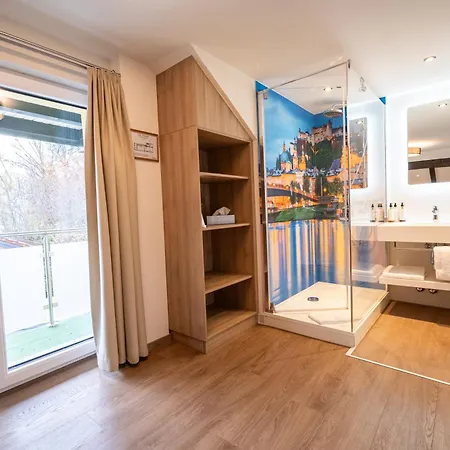 Отель Rosenvilla 4*