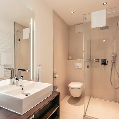 Отель Rosenvilla 4*
